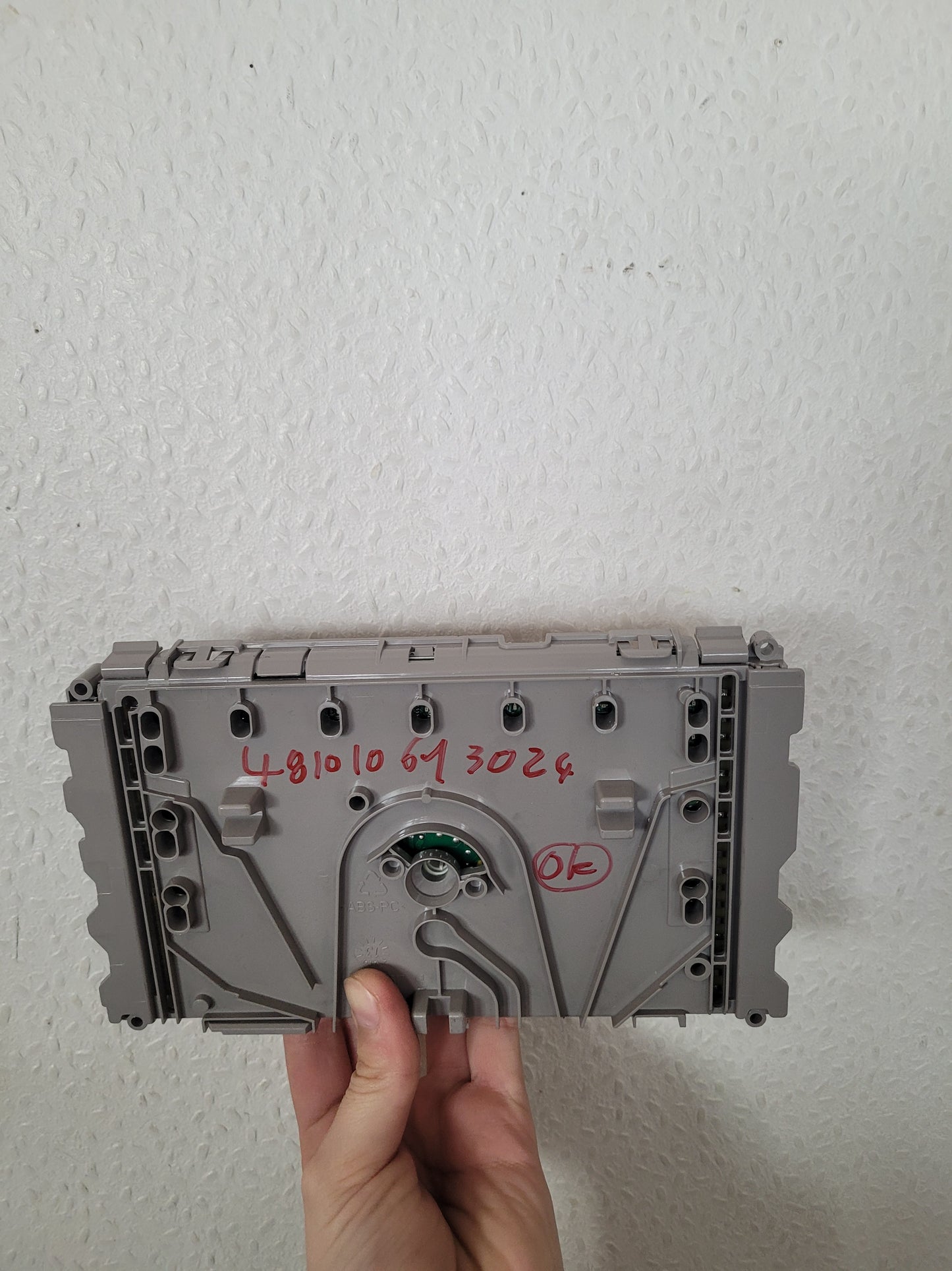 481010613024 MODULE LAVE LINGE WHIRLPOOL OCCASION idem 481010560633 ( CTA )