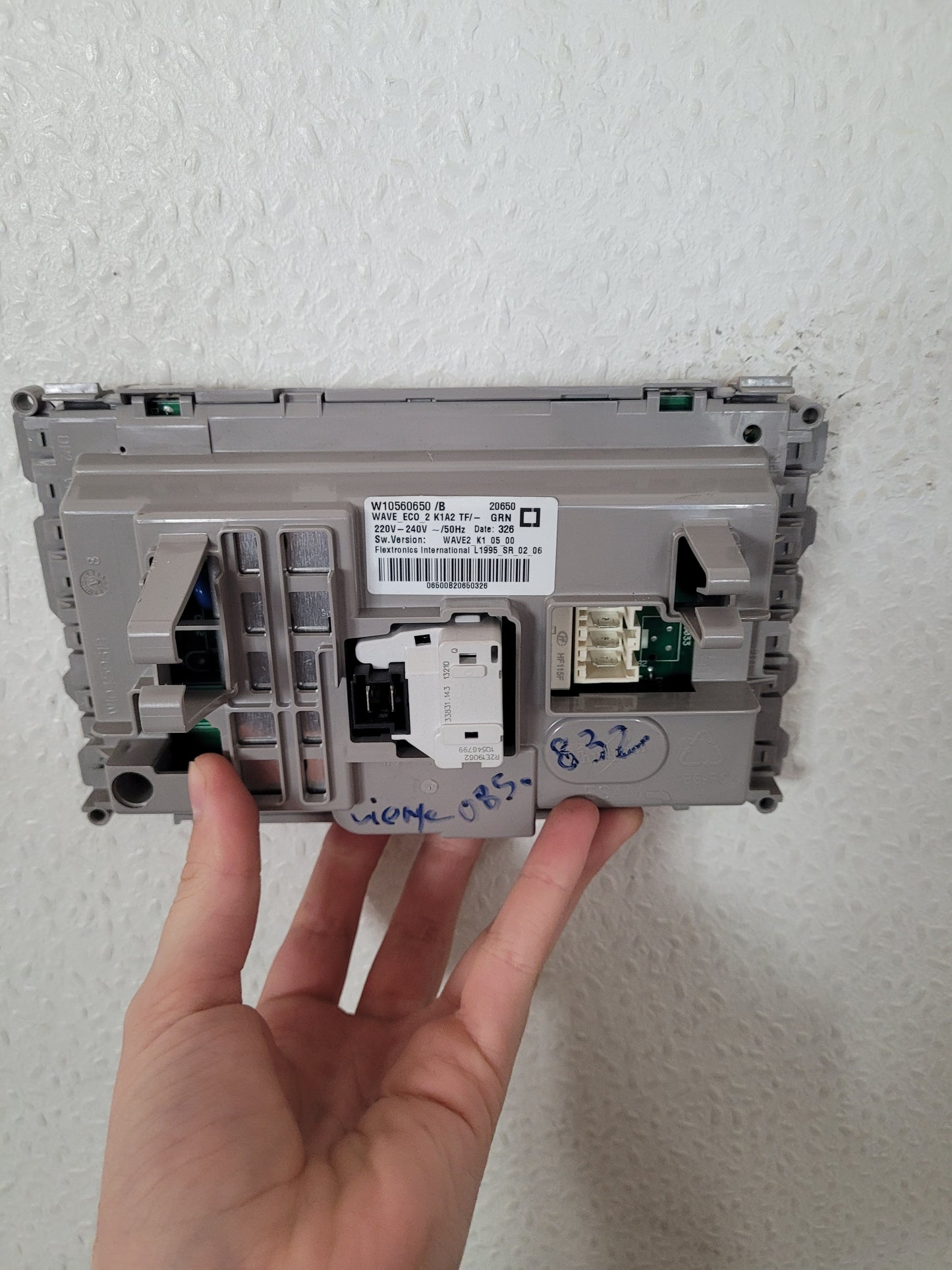 481010613024 MODULE LAVE LINGE WHIRLPOOL OCCASION idem 481010560633 ( CTA )