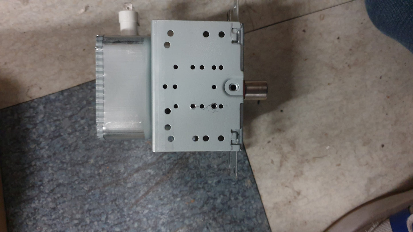 MAGNETRON 2M303H TOSHIBA