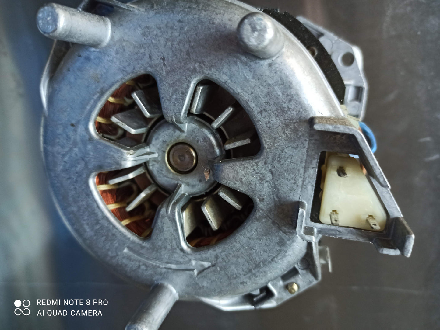 POMPE CYCLAGE COMPLETE OCCASION 00140286 pièce origine BOSCH/SIEMENS