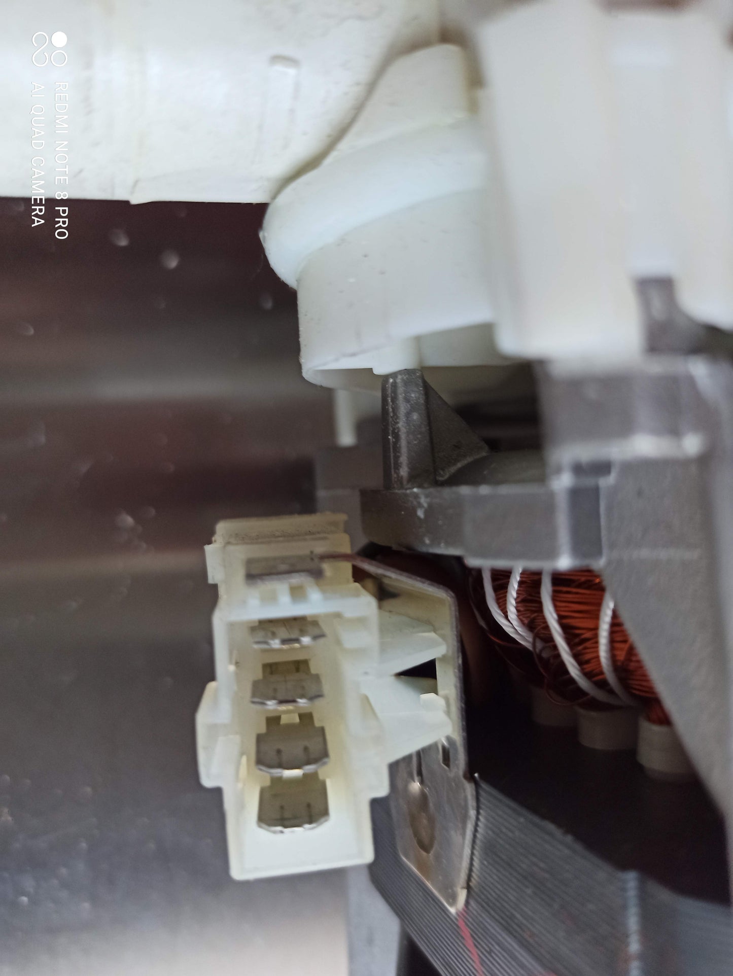 POMPE CYCLAGE COMPLETE OCCASION MIELE MPE31-62/02 référence 4998102 (4998107)