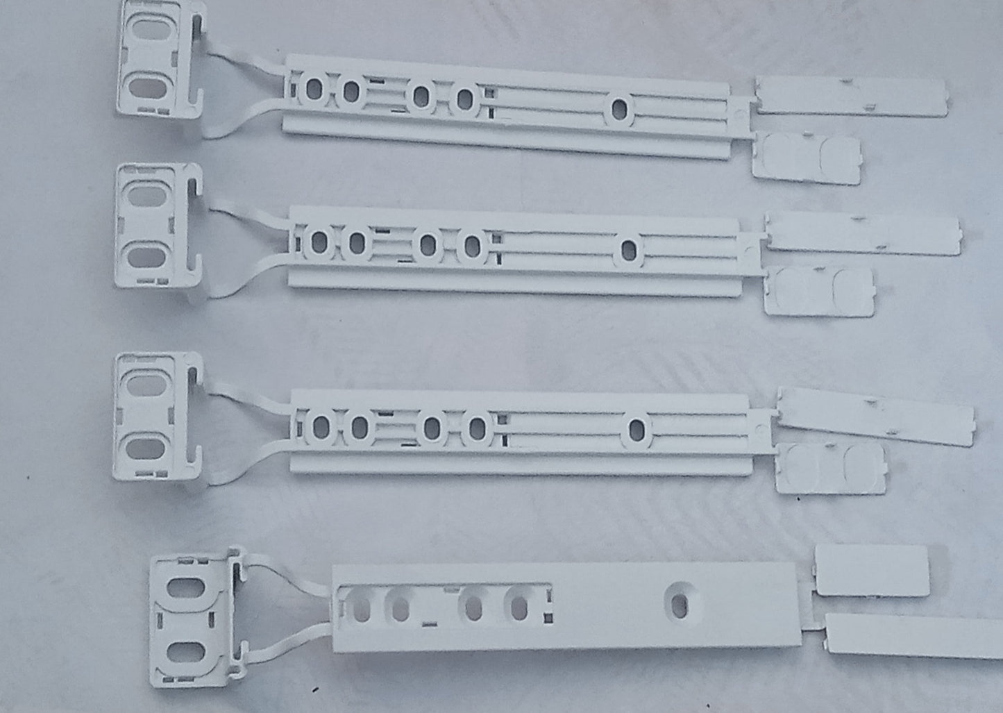 4 glissière en plastique pour porte de frigo