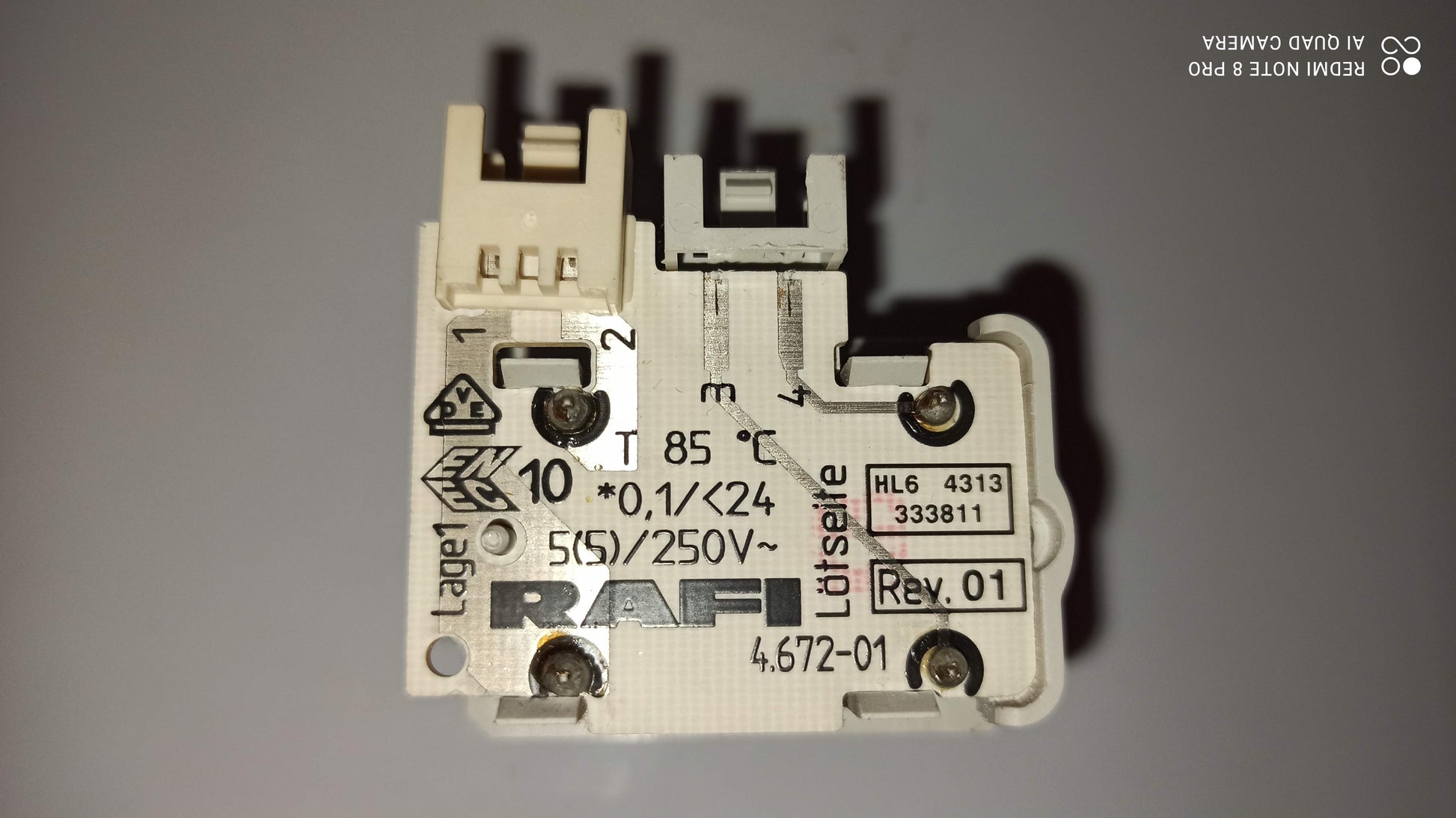 7511341 A