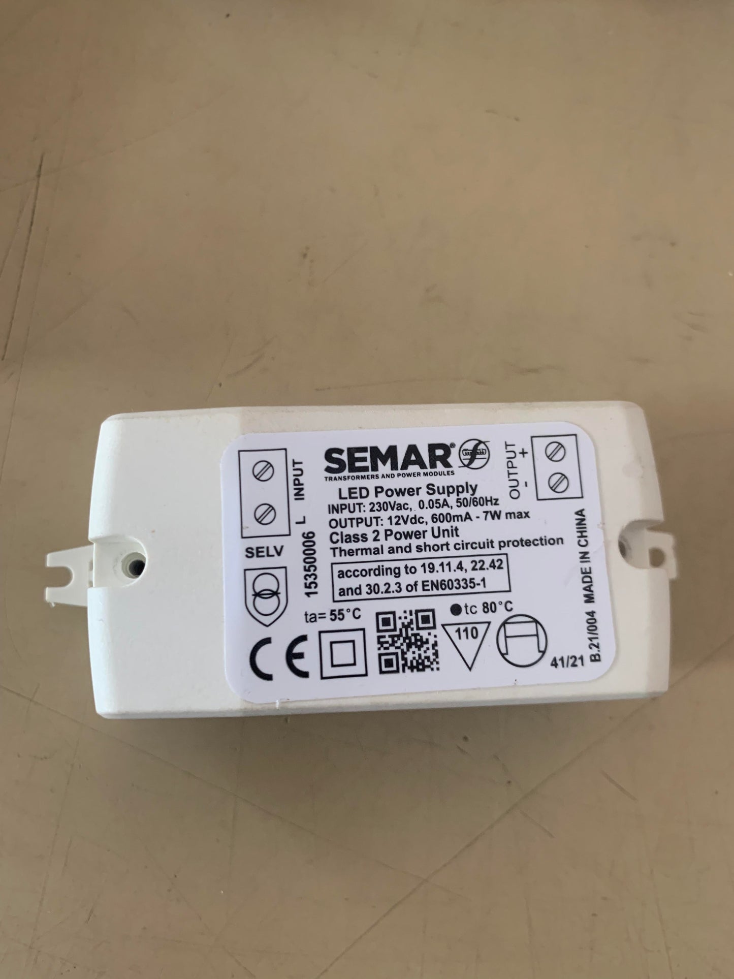 FC 105030229 (*) TRANSFO ELECTRONIC POUR ECLAIRAGE LED 12V  ( CT SG )
